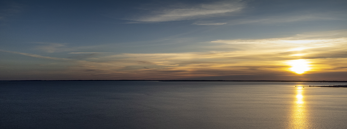Solnedgang over Isefjord. Foto Kenneth Jensen.
