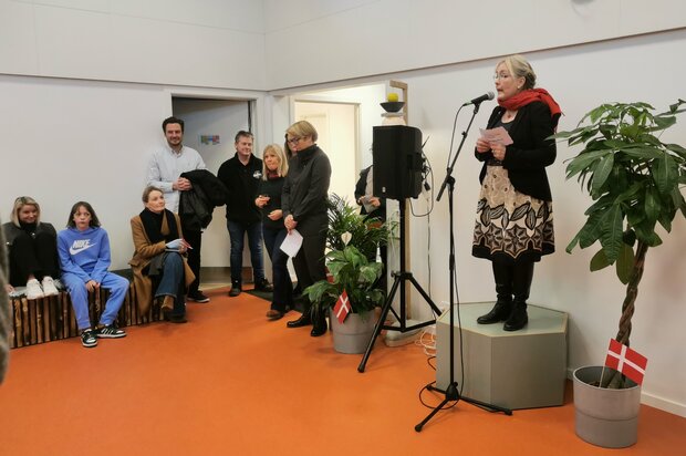 Borgmester Tina Tving Stauning (A) holder tale ved indvielsen. Foto: Frederikssund Kommune.