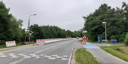 Forberedelser til vejarbejde på Møllevej i Jægerspris. Foto: Frederikssund Kommune.