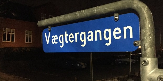 Det nye skilt med vejnavnet Vægtergangen. Foto: Frederikssund Kommune.