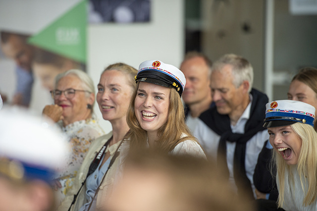 Talerne fik smil og glæde frem hos studenterne. Foto: Kenneth Jensen, Frederikssund Kommune.