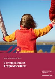 Pjece - Forældrekurset TryghedsCirklen Pjece - Forældrekurset TryghedsCirklen