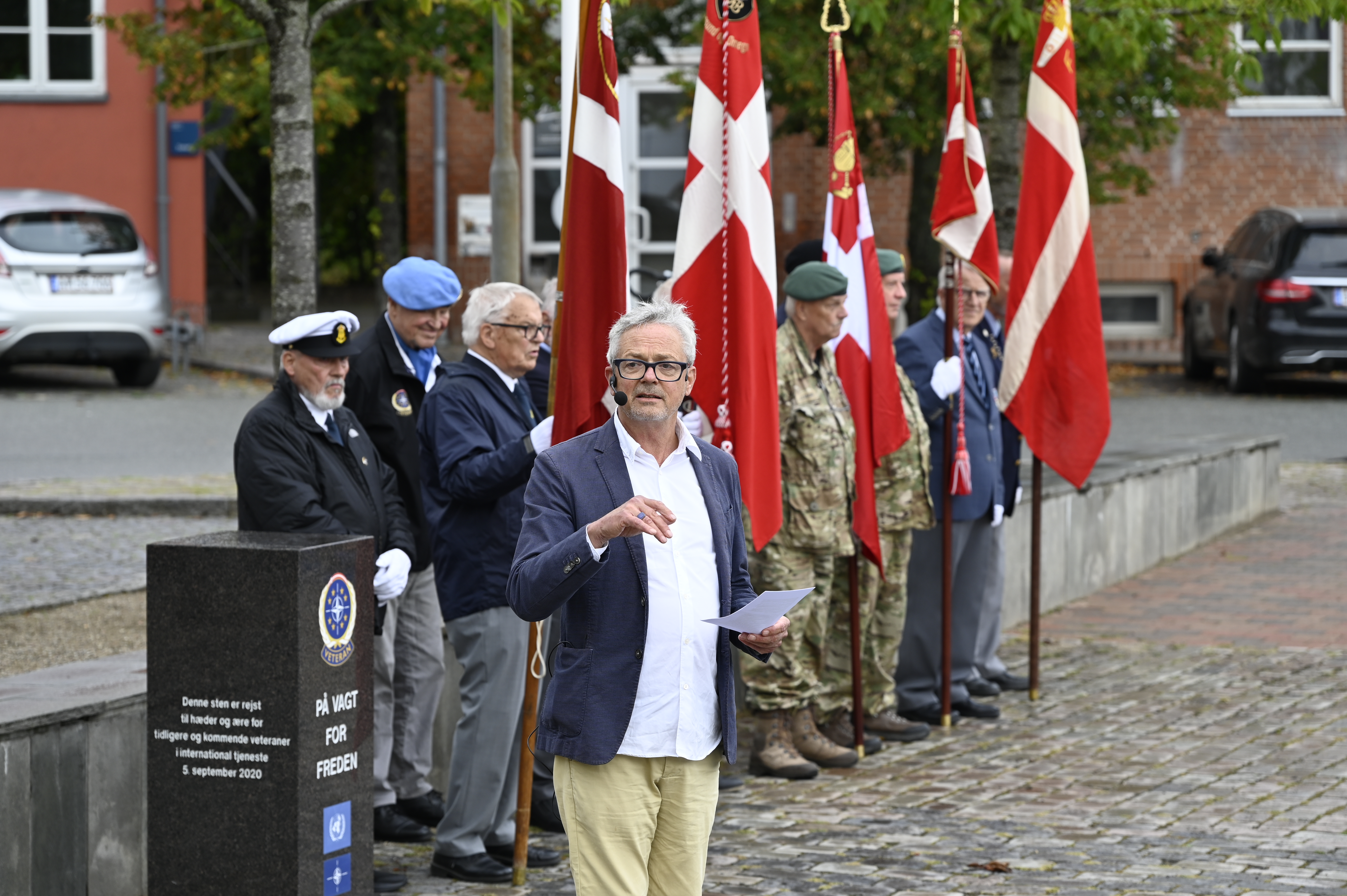 Sognepræst i Slangerup Klaus Meisner holdt tale. Foto: Frederikssund Kommune