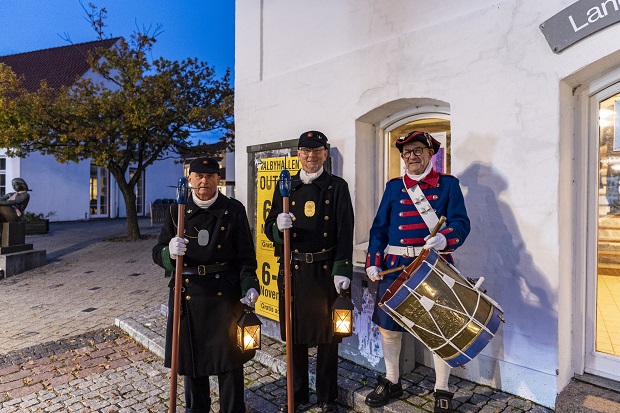 Slangerup Vægterkorps. Fra venstre er det Henrik de Voss, Ivan Mørck og Henrik "Tuba" Pedersen. Foto: Frederikssund Kommune, Kenneth Jensen.