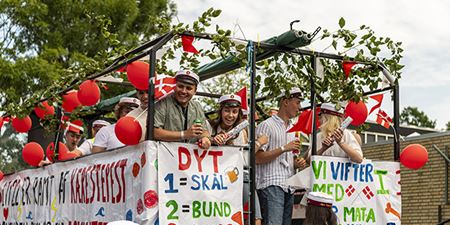 Klar til afgang fra Frederikssund Gymnasium. Foto: Kenneth Jensen, Frederikssund Kommune.