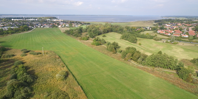 Græse ådal med udsigt over fjorden. Foto: Frederikssund Kommune.