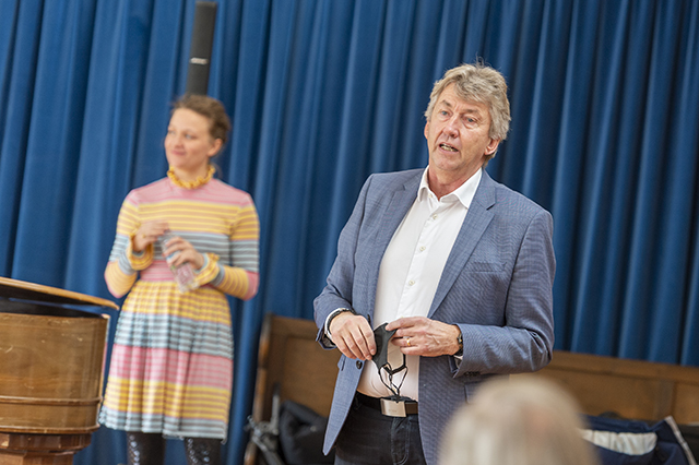 Borgmester John Schmidt Andersen bød velkommen til koncerten. Foto: Frederikssund Kommune, Kenneth Jensen.