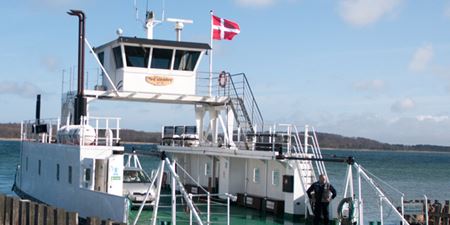 Færgen Columbus i Kulhuse Havn. Foto: Frederikssund Kommune, Kenneth Jensen.