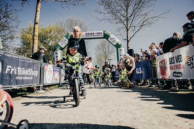 Starten er gået til Kids Tour. Foto: Børneulykkesfonden.