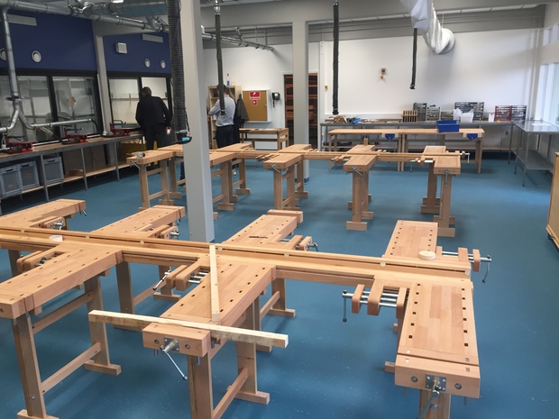 Det nye sløjdlokale skal bruges i faget håndværk og design og er klar til at blive taget i brug. Foto: Frederikssund Kommune.