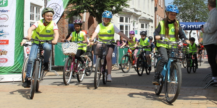 Børn cykler Kids Tour-løb. Foto: Momentcph